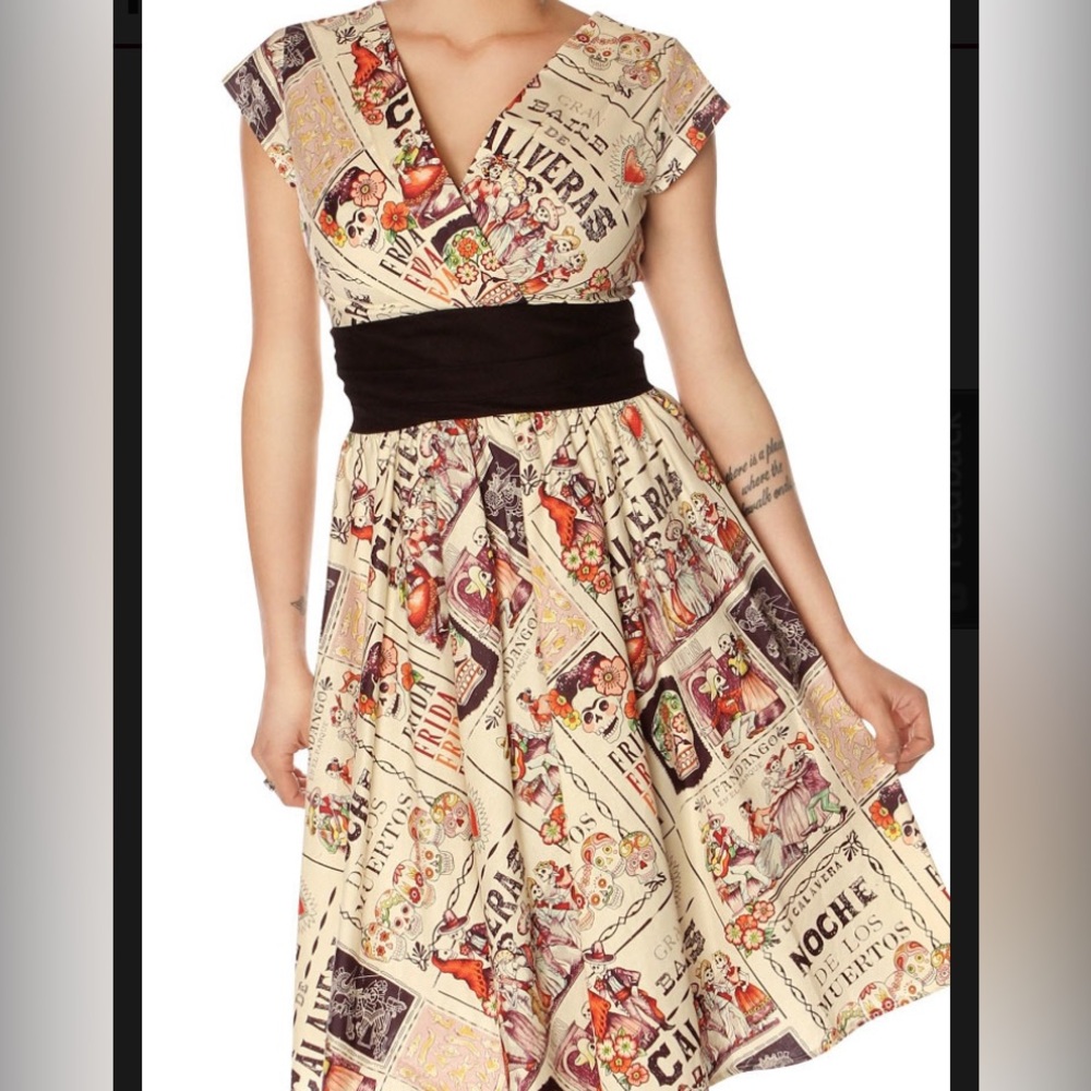 Folter Day of the Dead Dress